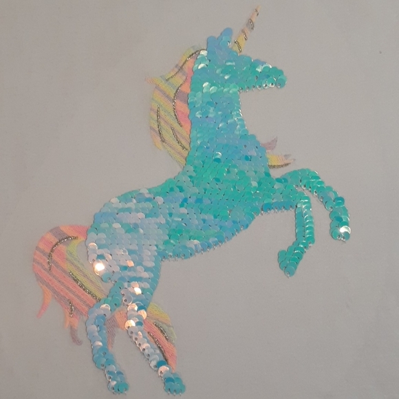 GAP Kids Flip Sequins 🦄 Tee Shirt Size Small PERFECT CONDITION - Picture 3 of 5